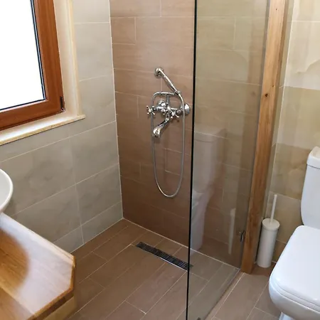 Ema Guest house