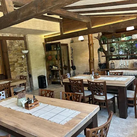 Къща за гости ема